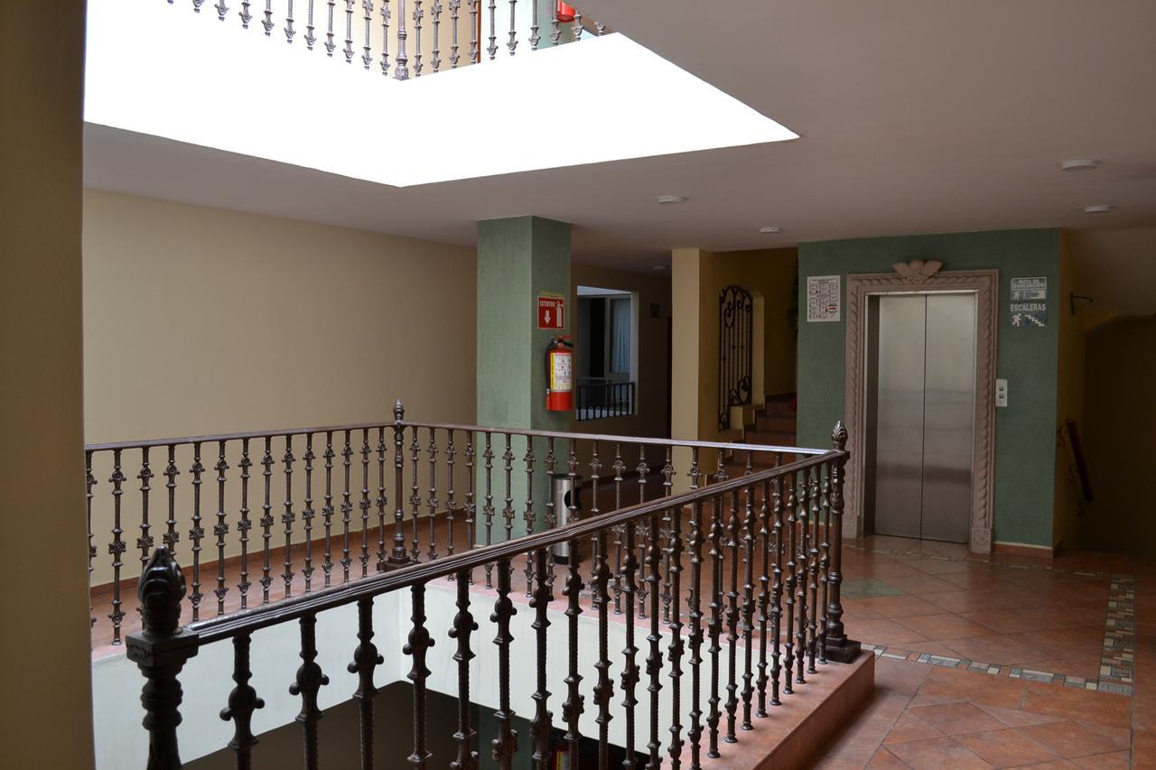 Hotel San Angel サン・ファン・デ・ロス・ラゴス エクステリア 写真